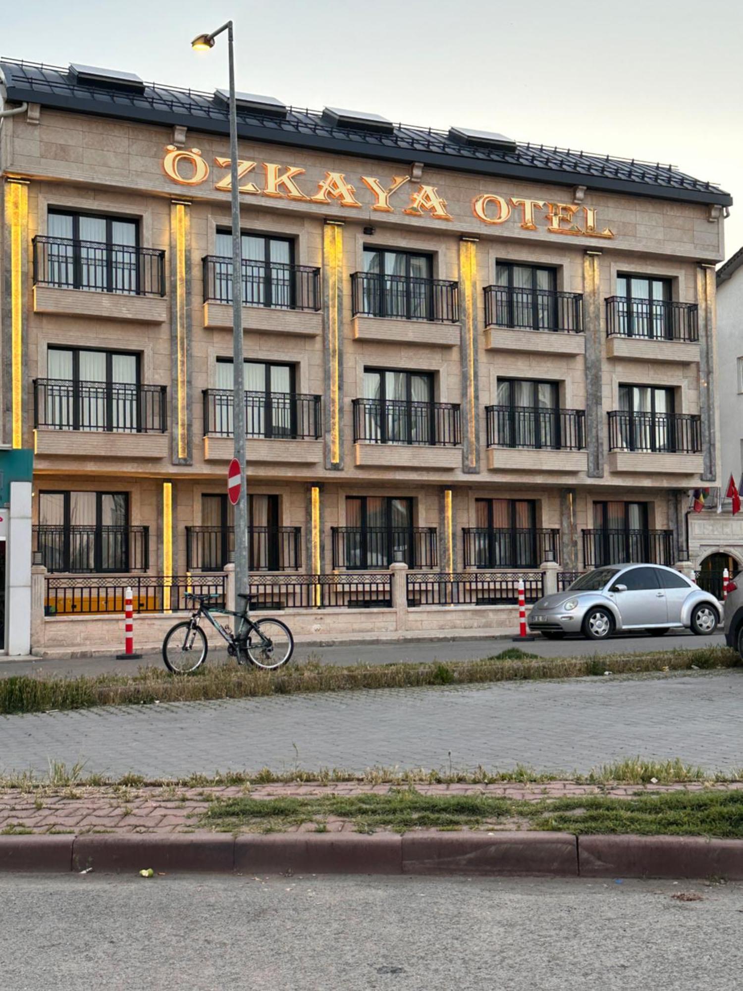 Oezkaya
