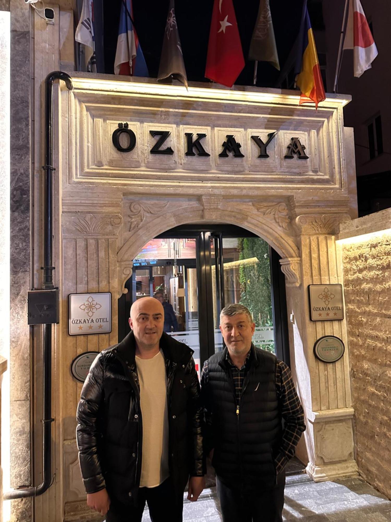 Oezkaya
